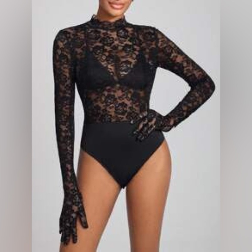 SHEIN Black Floral Lace Bodysuit